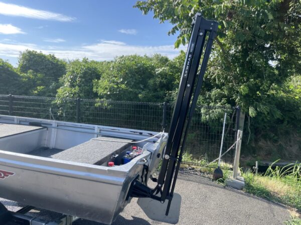 15.ウイザードパント 11ft 免許不要艇（手動シャローアンカー付き）